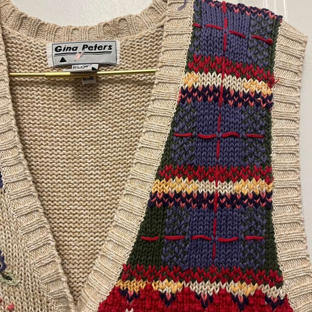 Vintage Spring Embroidered Patchwork Knit Vest - image 4